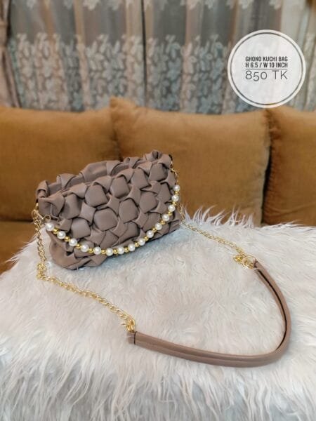 Ghono kuchi bag